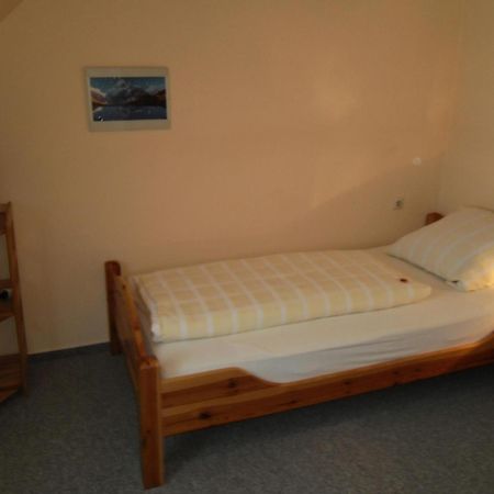 Hotel Gasthof Zum Neubau Кислег Экстерьер фото